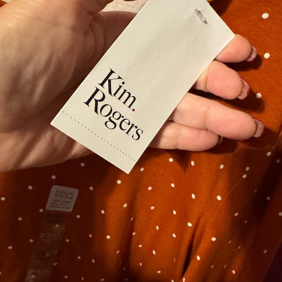 NWT   Polka Dot Long Sleeve Top 2X/PETITE   #CL - Picture 8 of 8